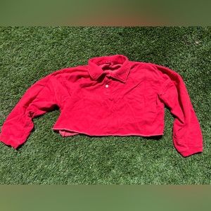 Fabric is a light sweatshirt texture. I’m a standard medium and it fits well!